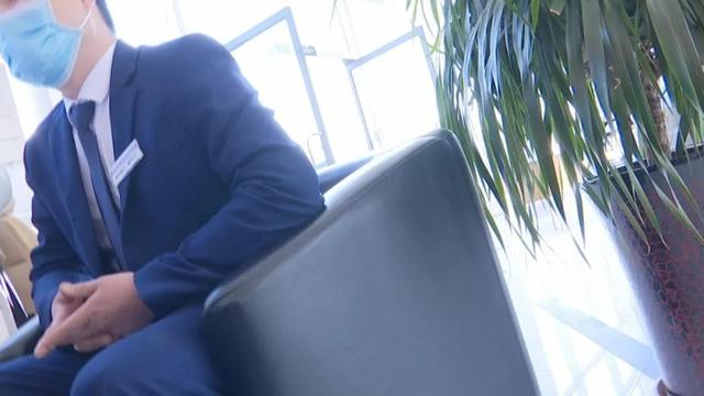 花13万买了辆奔腾新能源车，没想到维修成了大难题