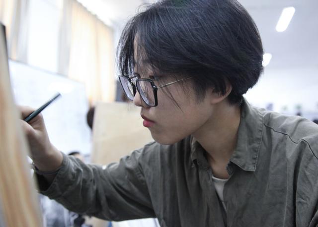 「进展」张新成的高考成绩_张新成的高考成绩是多少