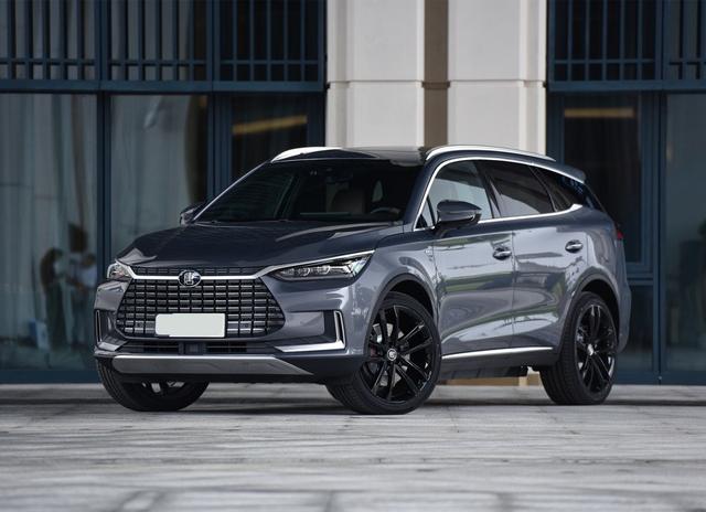 续航超500km，最快4.4秒破百，全系标配7座，详解比亚迪唐EV