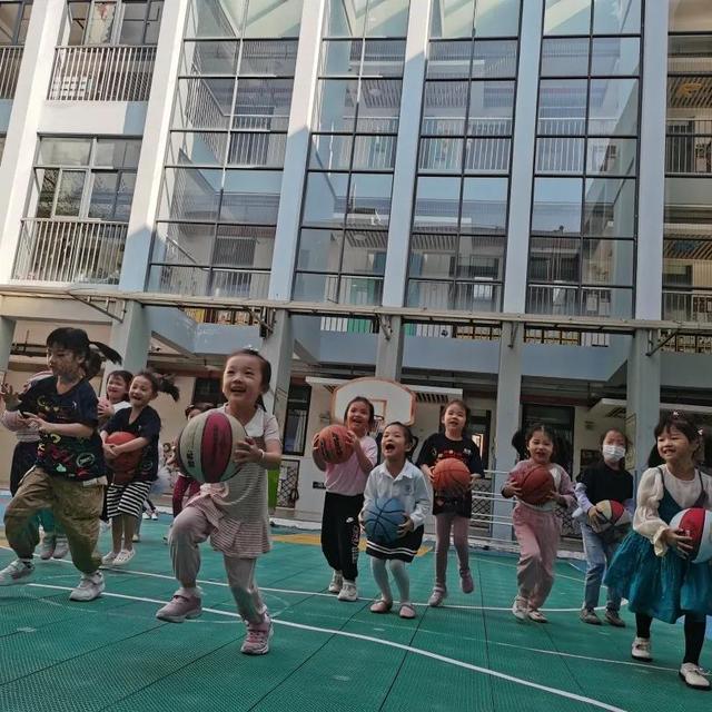 幼儿成长 教师先行 | 诺亚舟中大星耀幼儿园主题教研活动