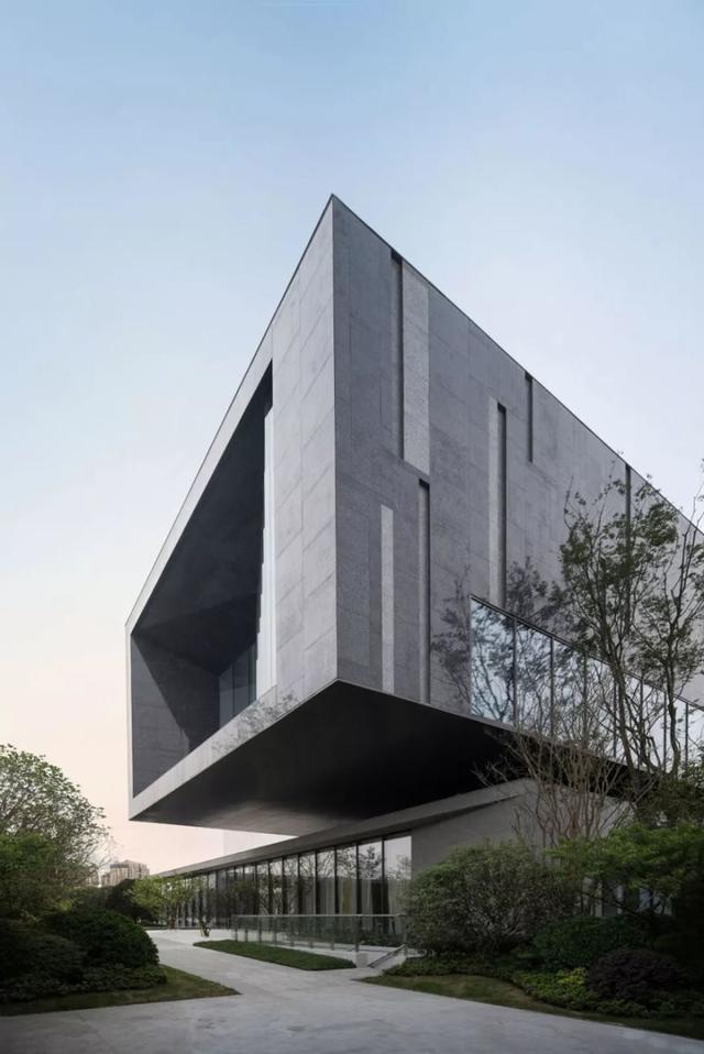 华展建筑工程设计院