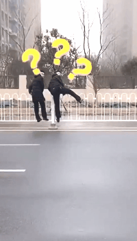 搞笑的GIF动图：终于，妹子还是对洗衣机下了手！