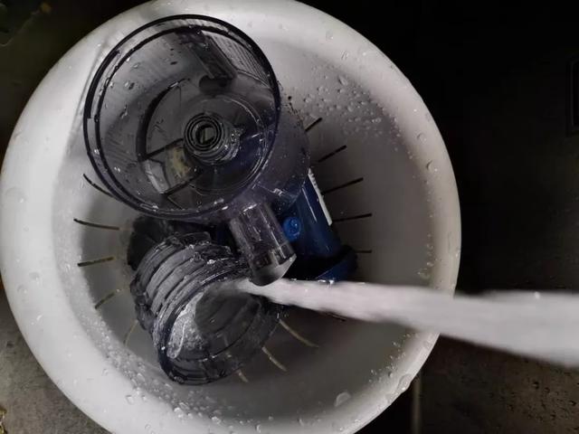 牛奶过滤机是什么