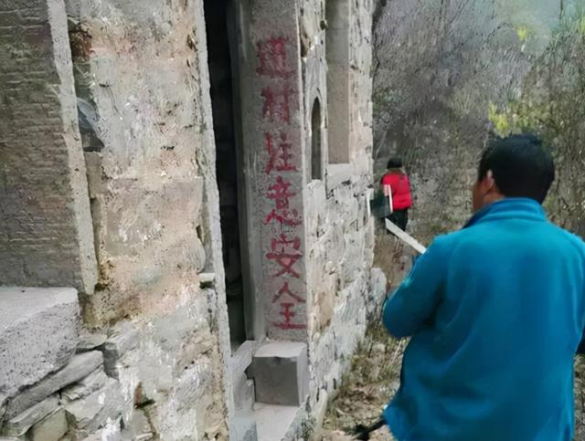 封门村真实灵异事件:封门村真的“闹鬼”吗？主播夜探过程中报警求救，他遇到了什么？