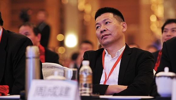 金嗓子退市，老干妈不辣，十三香不香，农民企业家为何屡屡碰壁？