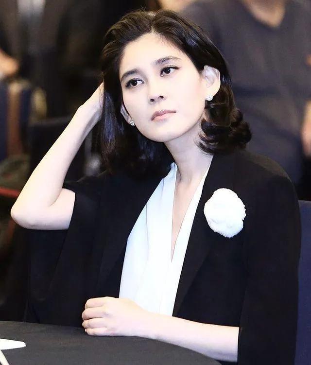 韩国顶级豪门的长公主，为钱发愁