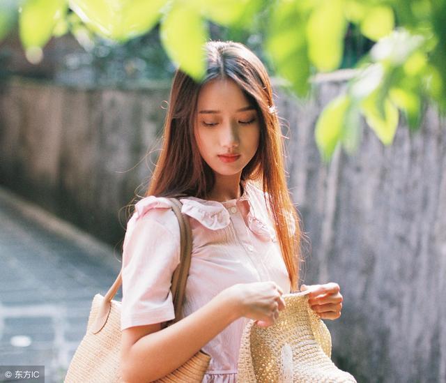 女主在里面被叫知音的穿越小说(女主穿越成知音小说)