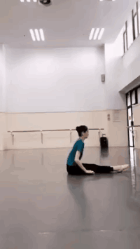 性感诱惑的美女GIF：遇到健身的妹子就娶了吧！