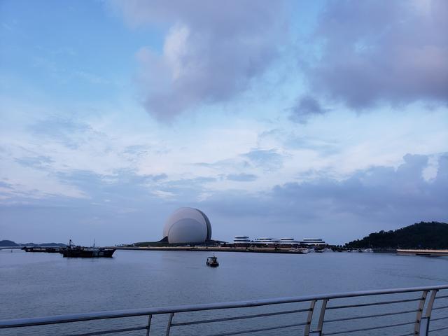 话剧北京人珠海日月贝观曹禺话剧北京人珠海的日月贝在哪里