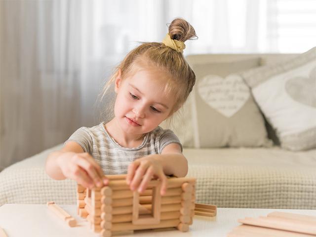 易中天曾说“小时候老实的孩子，长大后都没出息”，你怎么看？