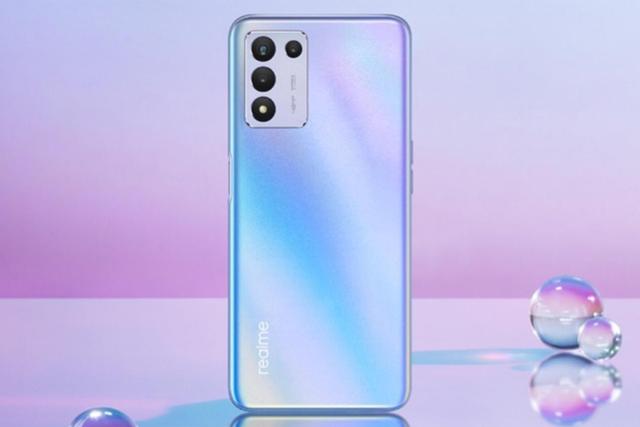 四大品牌双11定制手机盘点：都是1599元价位，谁会成为首选？