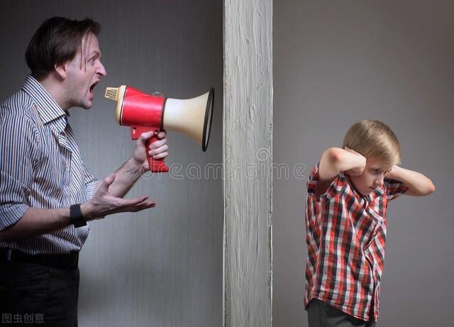 父母的一言一行渐渐成为孩子未来的模样