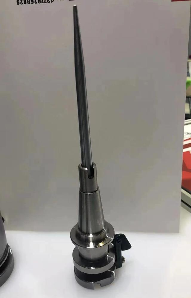 食品机械展包芯的小型机械