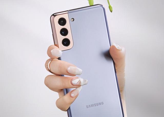 现阶段值得“捡漏”的4款旗舰手机，价格走低，买对不买错