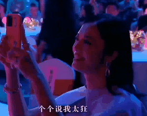 74岁林子祥帅上热搜，让成龙疯狂乱舞，他却为何低调谦卑如尘埃？