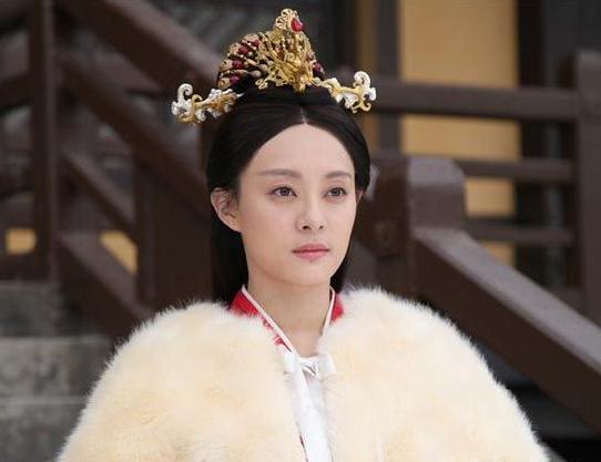 孙俪古装扮演之夏冰,在08版本的《画皮》当中扮演夏冰的孙俪,当时是