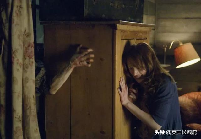 科幻巨制灵异事件:除了电锯惊魂和IT，万圣节还能看什么？25部恐怖电影大推荐