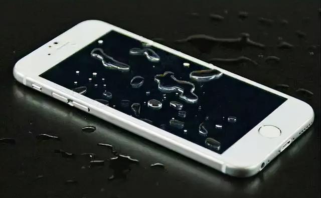 苹果x间歇性屏幕乱跳怎么解决，iphonex手机屏幕失灵乱跳的原因