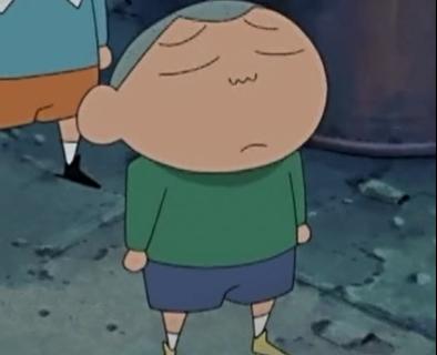 "御饭团""爱哭鬼""胆子小"这些标签应该十分适合正男了,作为春日部