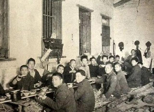 左权殉国后，日寇将左权尸体挖出来羞辱，彭德怀命暗杀队为其报仇