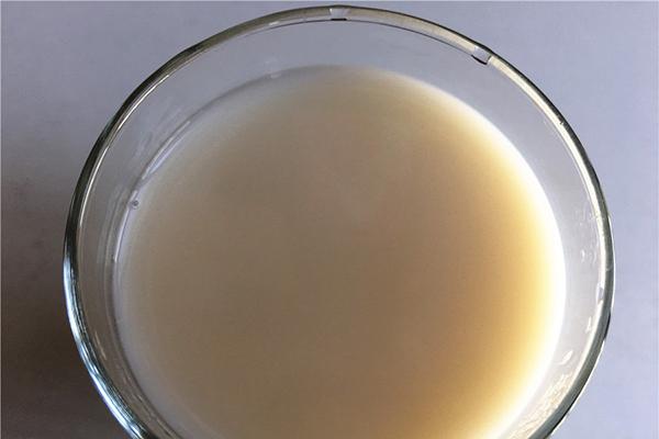 空腹不能吃的食物到底有哪些？已给你列好，牛奶、香蕉不背锅