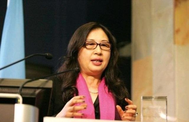 掌权华为19年，带7000名老员工辞职，她曾是任正非病床前唯一陪护