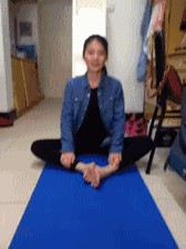 会让人胡思乱想的美女GIF动图：不得不说超模身材是真的好