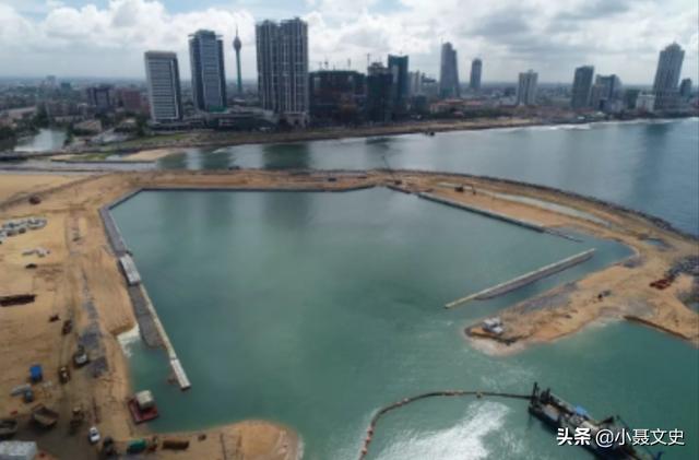 埃及耗资3000亿迁都沙漠 美英两国都抢急眼了 为何独独选择中国 今日热点