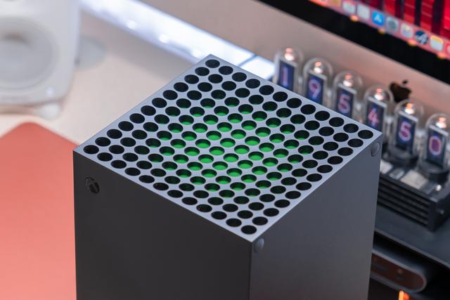 Xbox Series X 的不完全跳坑指南：主机解读、游戏体验以及生态介绍