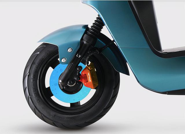 绿源推出2款豪华电动车，配9.2寸悬浮仪表，120公里持久续航