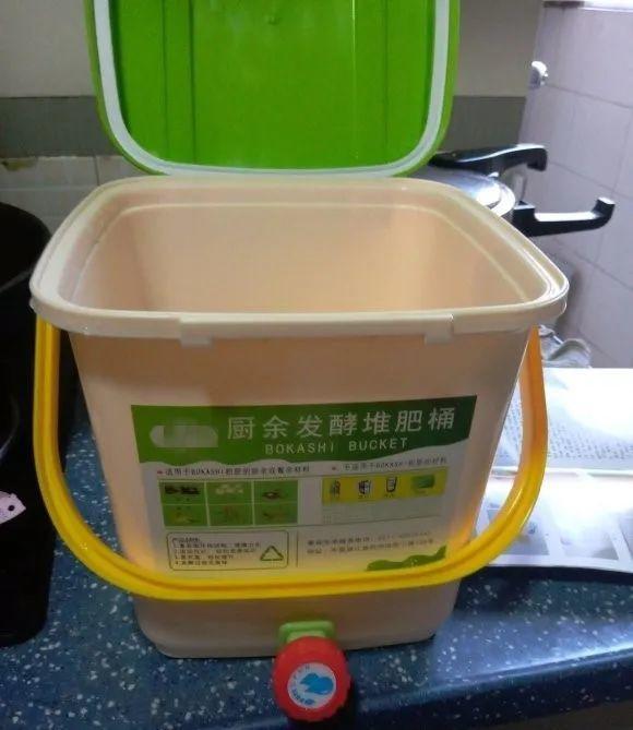 鱼鳞在土里多久腐烂