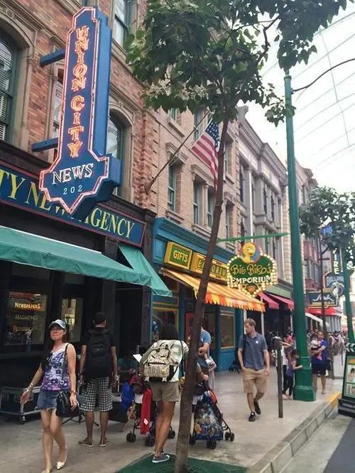 新加坡的另一面，帶你看看真實的新加坡，看完別吃驚