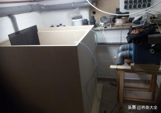 鱼缸制氧过滤机带装饰