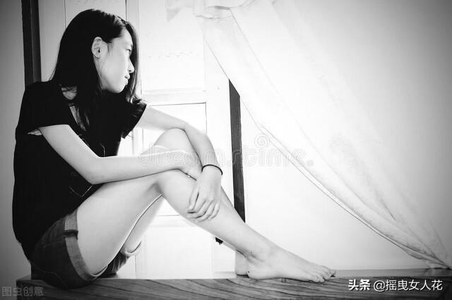 剖腹产一年半就偷偷厕所产子，虐打后丢垃圾桶，判四年细思极恐