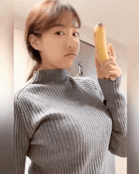 很邪恶的妹子GIF：你在凝视深渊的时候，深渊也在凝视你