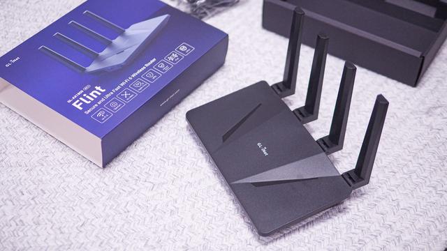 为刷机而生，首款支持原生Openwrt的WIFI 6路由——GL-AX1800体验