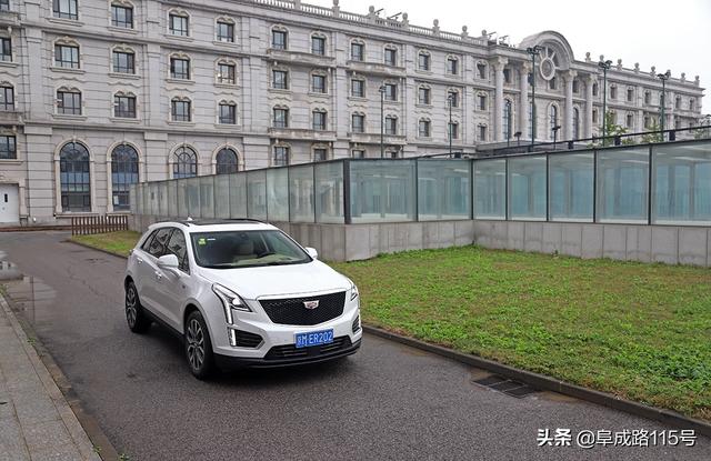 凯迪拉克xt5油箱有多少升(凯迪拉克xt5油箱最多能加多少升)