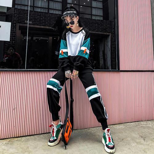 嘻哈pose摆拍(嘻哈pose)-天晟网