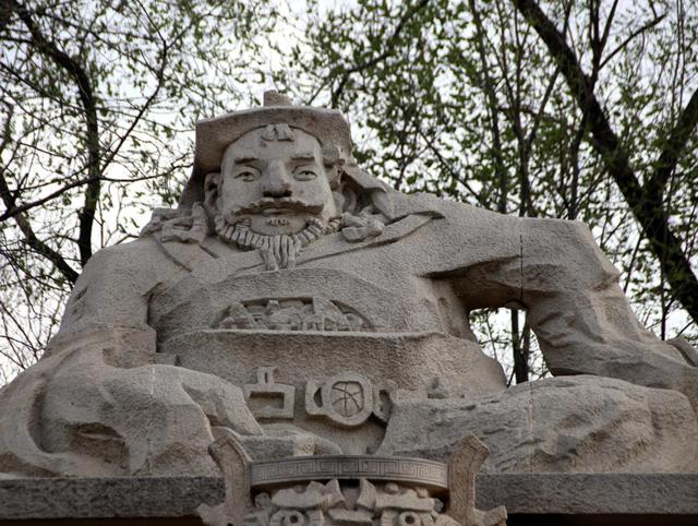 忽必烈简介:忽必烈：历史评价贬褒不一，他是如何治理国家？