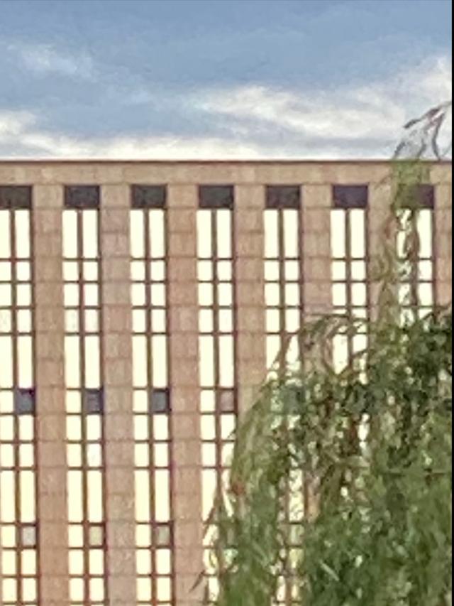 意不意外? 华为P50 Pro首测2: 网友要求再拍10组对比, 逼出它影像极限