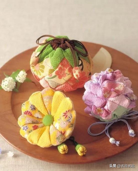 碎布做束口袋的方法(碎布束口袋图片)_手工miao