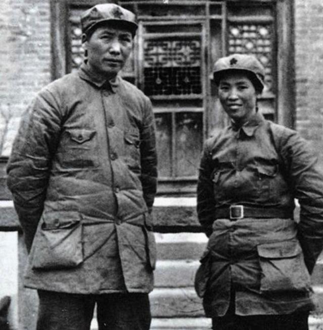84年贺子珍病逝，后事安排成难题，邓小平一锤定音，做出两条批示