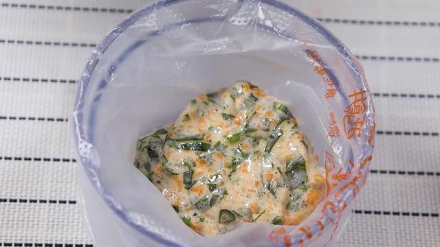 宝宝光吃不长个，这样做补钙又补锌，比牛奶补钙，比火腿肠还好吃