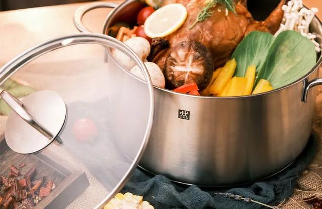 洗碗机的工作原理是什么（新买的洗碗机居然洗不了碗）