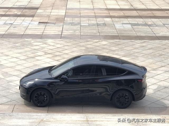 享受Model Y带给我的科技出行