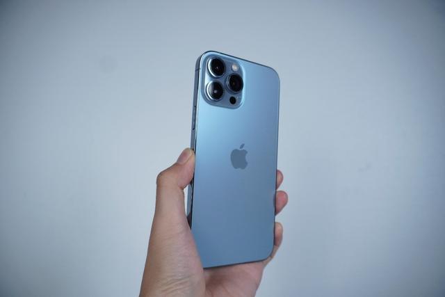 iPhone 13上手：性能依旧最强，我建议你选它-第15张图片-9158手机教程网