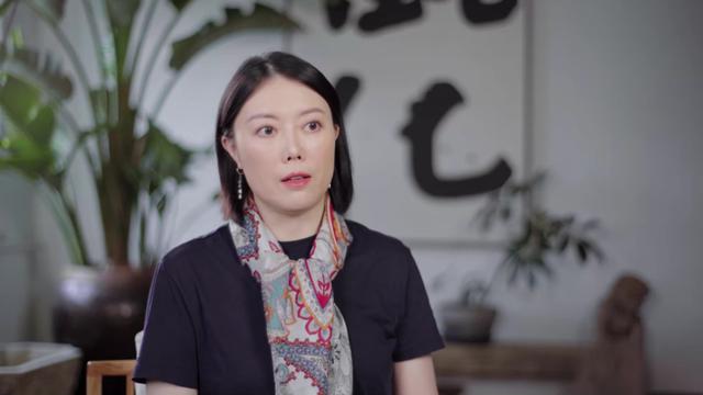 退圈的李亚鹏，却成了另一种网红？