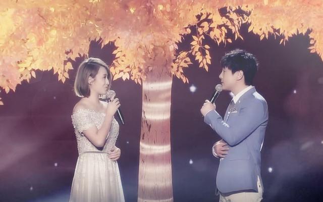 沈腾小品走过场剧本(沈腾小品大全即兴表演)