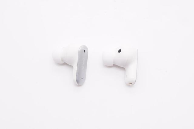 采用高通QCC3040蓝牙主控，omthing首款降噪耳机AirFree2拆解报告