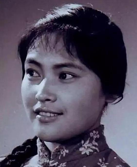 70年代明星(70年代明星神仙颜值)-星座梦城